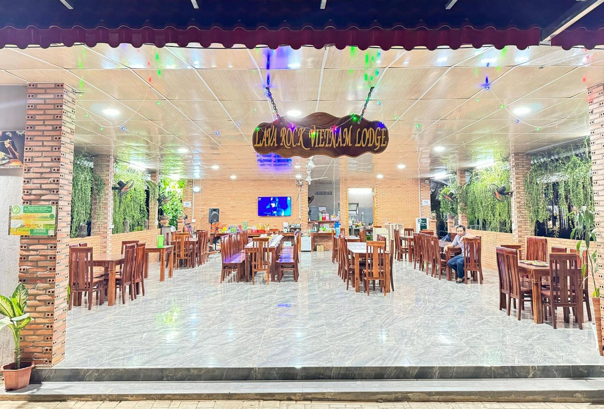 Lava Rock Viet Nam Lodge Anhfly Resort Nam Кат Тиен Екстериор снимка