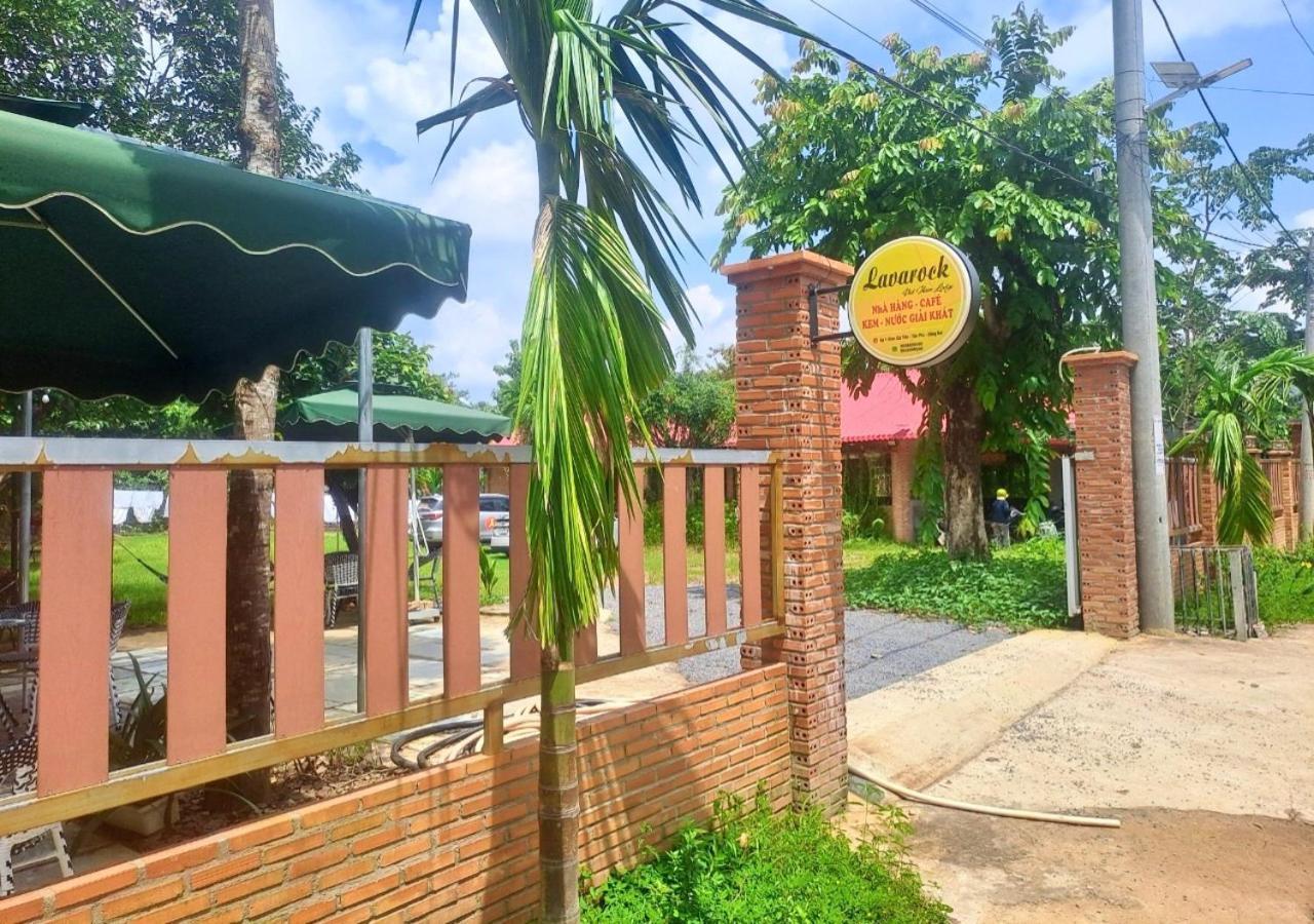 Lava Rock Viet Nam Lodge Anhfly Resort Nam Кат Тиен Екстериор снимка